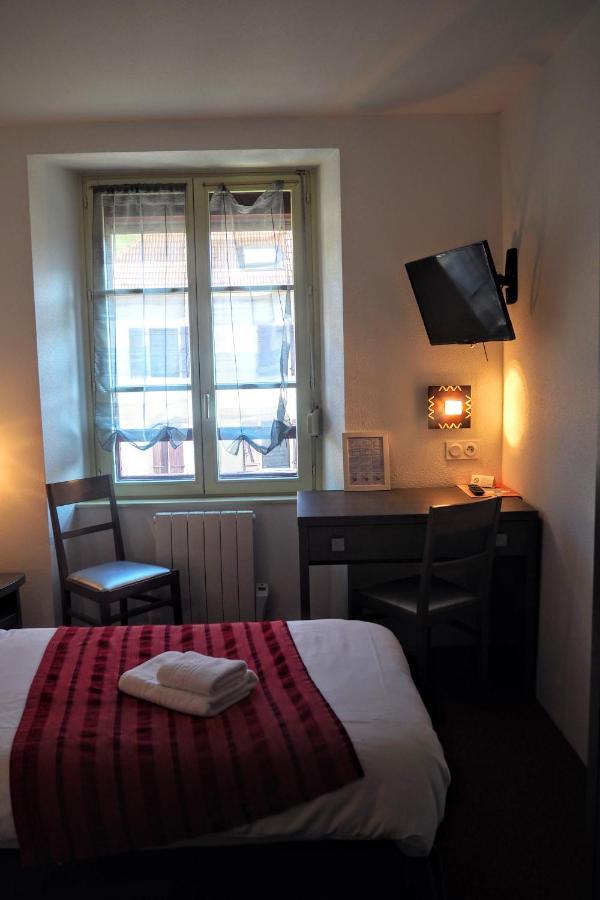 Hotel Des Voyageurs Pont-de-Roide Bagian luar foto