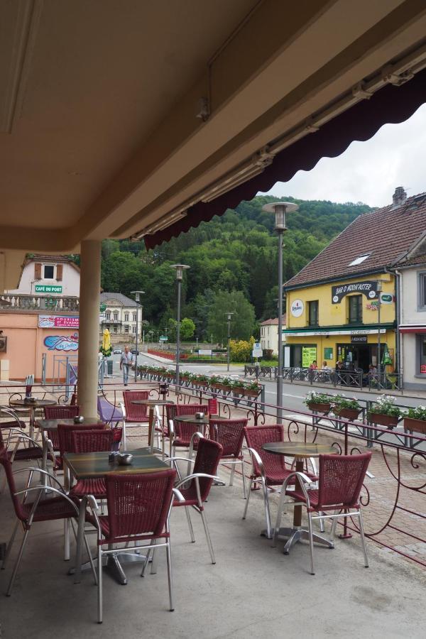 Hotel Des Voyageurs Pont-de-Roide Bagian luar foto
